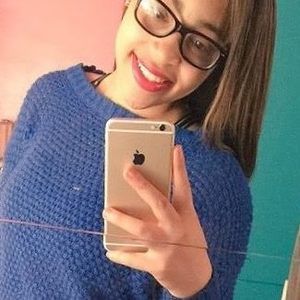 Meet your Posher, Danay